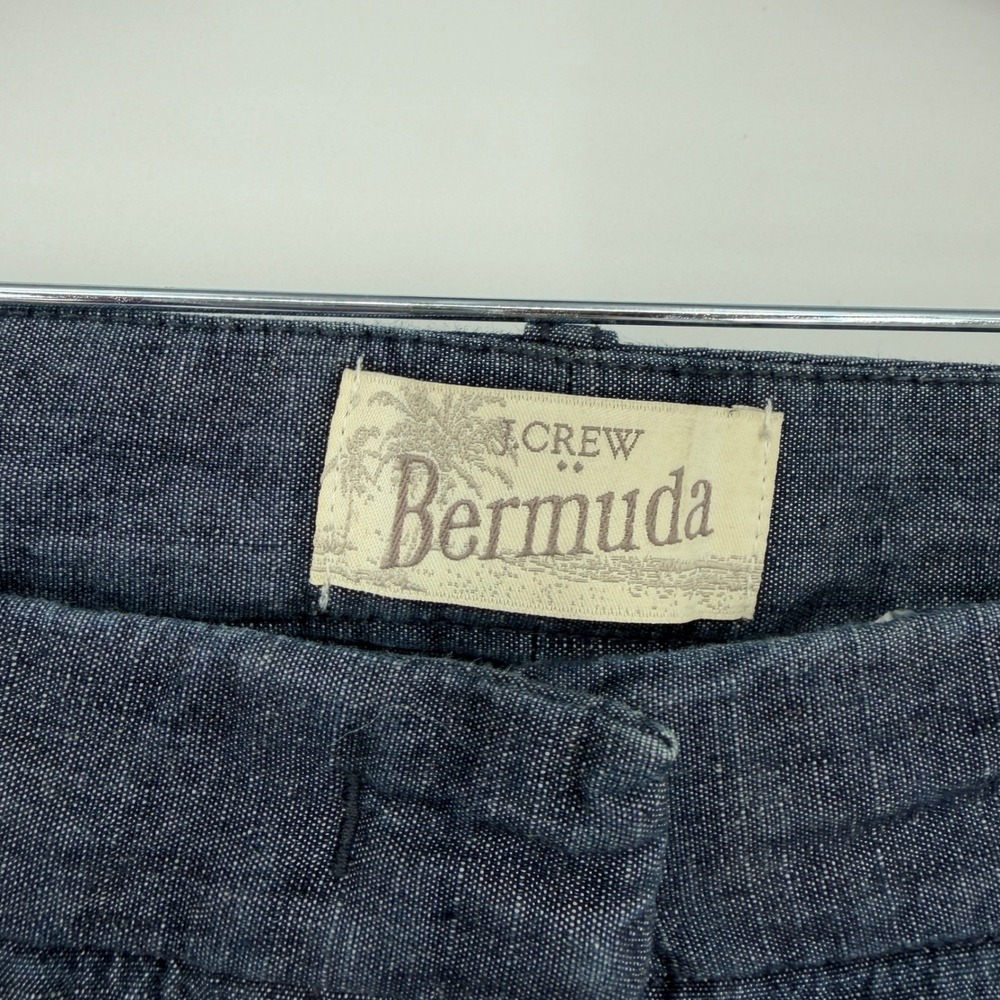 J. Crew Women's 4 Bermuda Shorts Dark Wash‎ Blue 100% Cotton - Picture 3 of 4